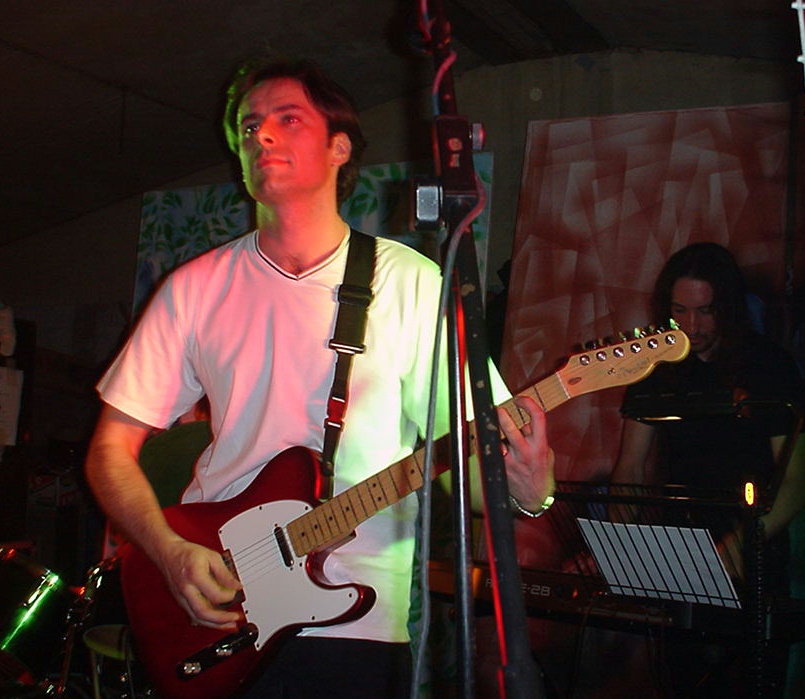 Kenny.jpg (163085 bytes)